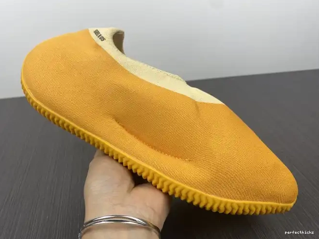 Knit Sulfur GW5353 Adidas Yeezy RNR 0614